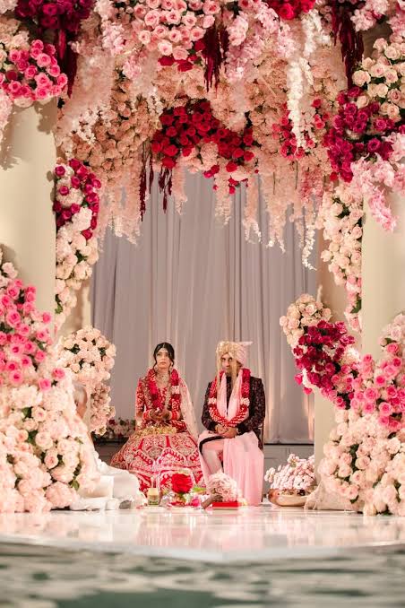 Event Decoration by Digital Power Event